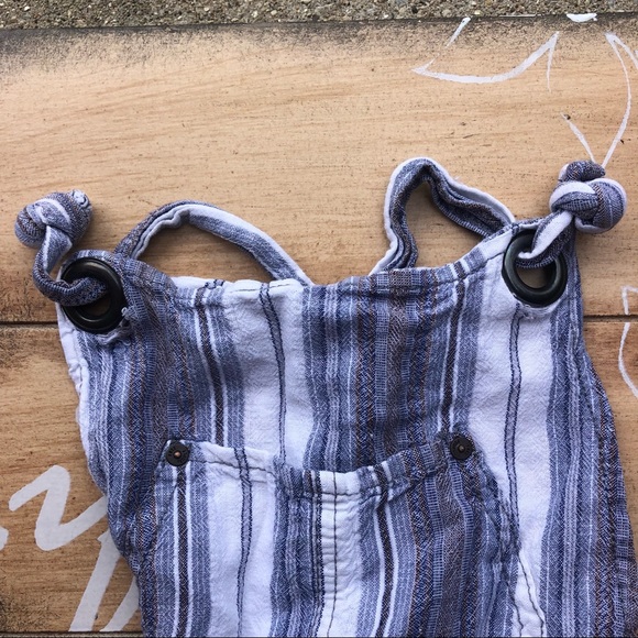 Free People Striped Shortalls (Shorts Overalls) Size 4 - Picture 6 of 10